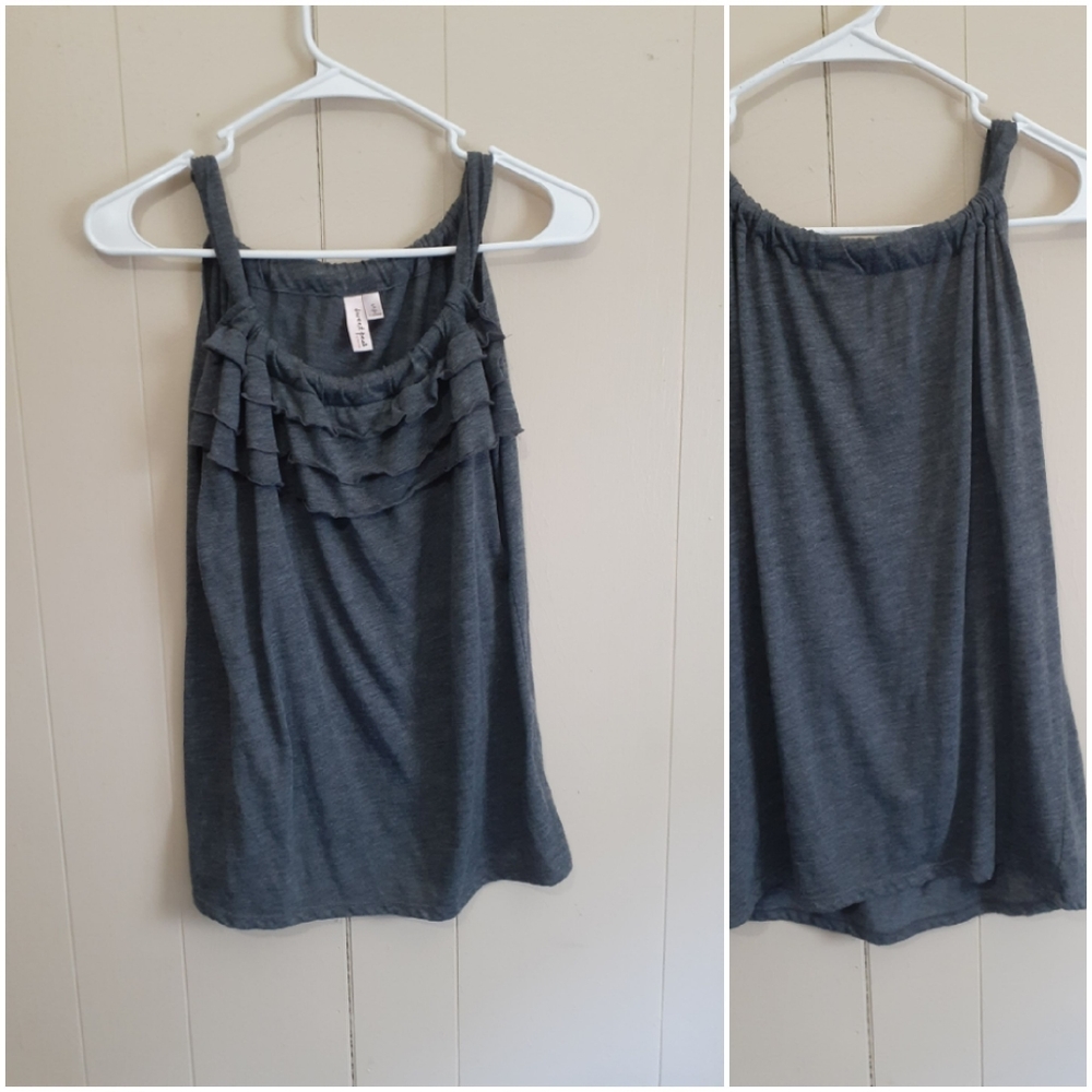 Sweet Pea gray flowy tank top ruffles size small